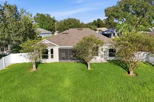 3804 Bayshore Cir, Tavares, FL 32778 - Photo 45