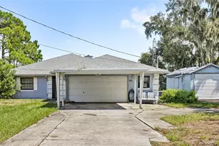 310 Paradise Island Dr, Haines City, FL 33844 - Photo 3