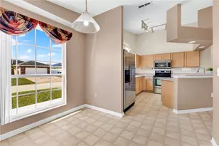 246 Windridge St, Davenport, FL 33837 - Photo 9