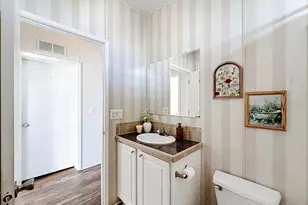 25110 Alamanda Dr, Astatula, FL 34705 - Photo 27