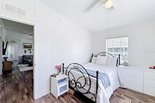 25110 Alamanda Dr, Astatula, FL 34705 - Photo 21