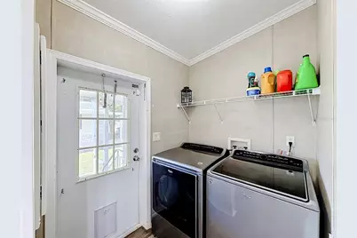 25110 Alamanda Dr, Astatula, FL 34705 - Photo 13