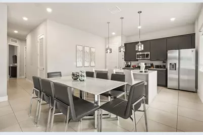 7770 Sandy Ridge Drive #114, Reunion, FL 34747 - Photo 3