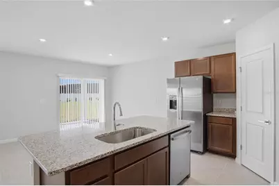 724 Cantaberry Drive, Dundee, FL 33838 - Photo 5