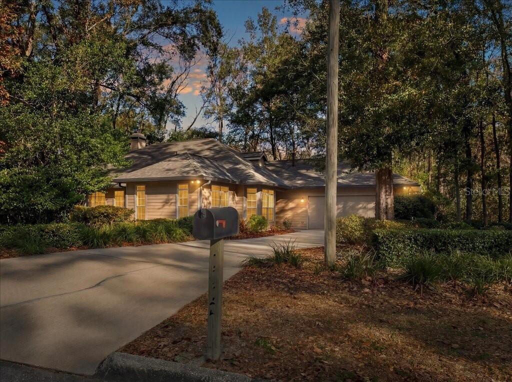4412 SW 101st Dr - 4412 SW 101st Dr, Gainesville, FL 32608 Luxury Property | Jose Angel Pina