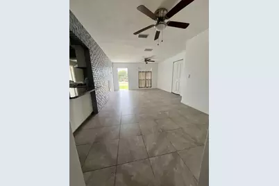 2302 E Dana Drive, Deltona, FL 32738 - Photo 3