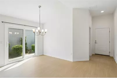 7548 Kuenher Court, The Villages, FL 34762 - Photo 5
