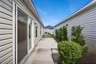 7548 Kuenher Ct, The Villages, FL 34762 - Photo 23