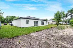 525-527 Pine Ln, Eustis, FL 32726 - Photo 5