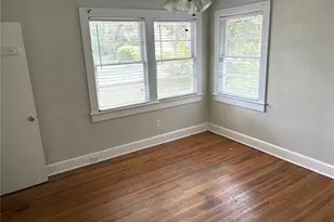 1617 NW 7th Pl, Gainesville, FL 32603 - Photo 9