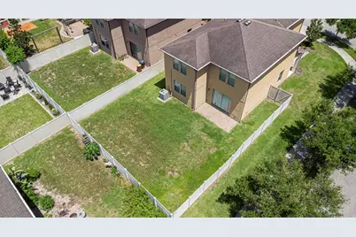 6327 Yellow Buckeye Drive #6327, Riverview, FL 33578 - Photo 5