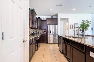 6327 Yellow Buckeye Dr, Riverview, FL 33578 - Photo 11