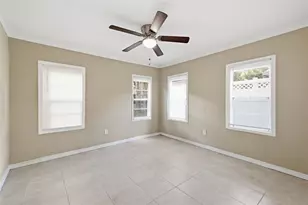 4209 N Downing Ave, Tampa, FL 33603 - Photo 11