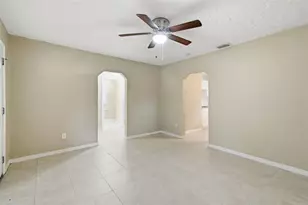 4209 N Downing Ave, Tampa, FL 33603 - Photo 27