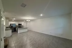 614 Cheval Ln, Debary, FL 32713 - Photo 5