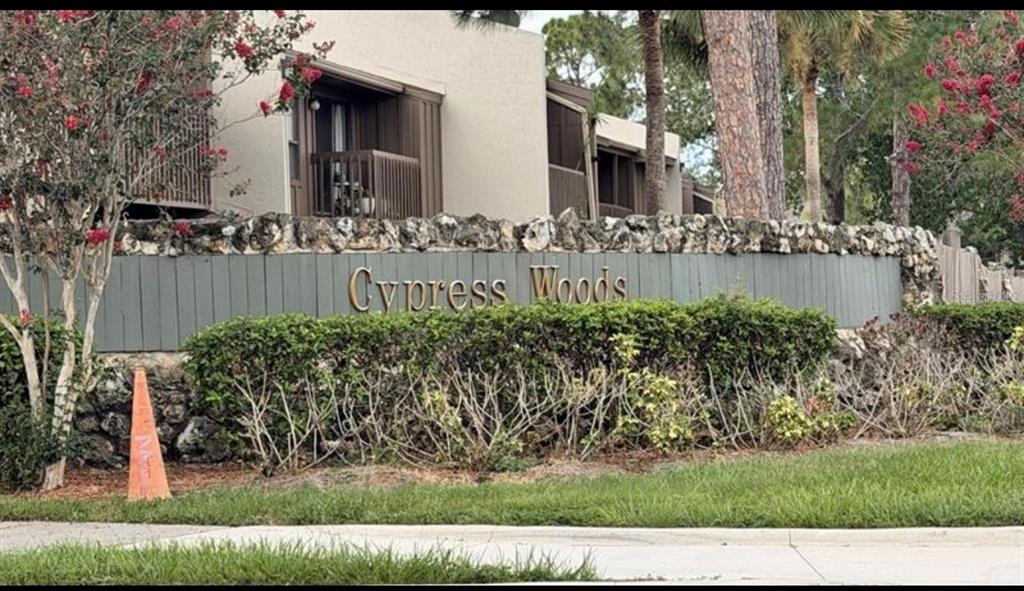 5304 Indian Creek Dr #D03 - 5304 Indian Creek Dr #D03, Orlando, FL 32811 Luxury Property | Jose Angel Pina