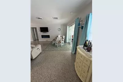 52 45th Avenue, Saint Pete Beach, FL 33706 - Photo 5