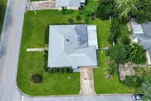 1481 Derbyshire Rd, Daytona Beach, FL 32117 - Photo 29