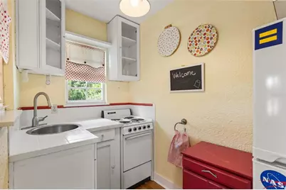 532 Broadway Avenue, Orlando, FL 32803 - Photo 47