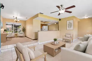 2402 Woodway Dr, Orlando, FL 32837 - Photo 3
