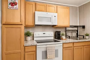 2841 Empire Pl, Sanford, FL 32773 - Photo 23