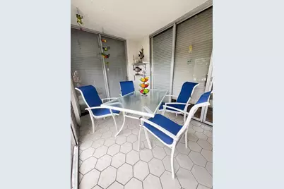 3910 Inverrary Boulevard #B301, Lauderhill, FL 33319 - Photo 9