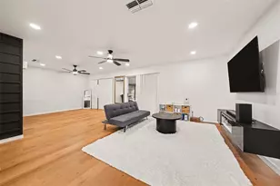 4826 Loretta Ln, Orlando, FL 32821 - Photo 3