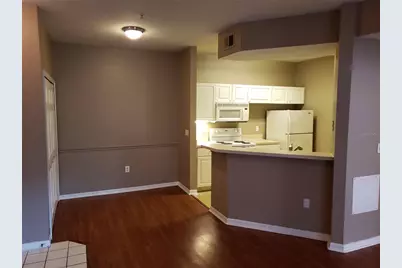 5500 Metrowest Boulevard #14-111, Orlando, FL 32811 - Photo 11
