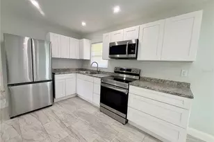 892 Rockhill St, Deltona, FL 32725 - Photo 3
