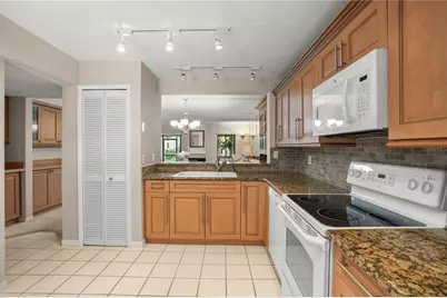 5 Escondido Circle #37, Altamonte Springs, FL 32701 - Photo 9