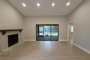 971 Sunridge Dr, Sarasota, FL 34234 - Photo 3