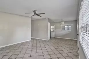 2112 Vivada St, Orlando, FL 32803 - Photo 11