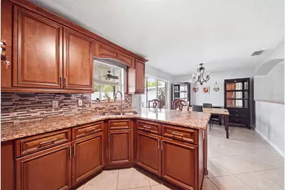 2448 Parsons Pond Circle, Kissimmee, FL 34743 - Photo 5
