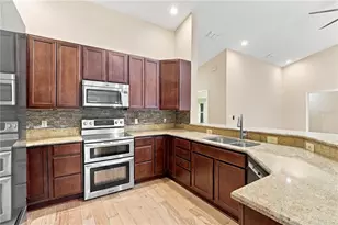 4425 Winderwood Cir, Orlando, FL 32835 - Photo 5