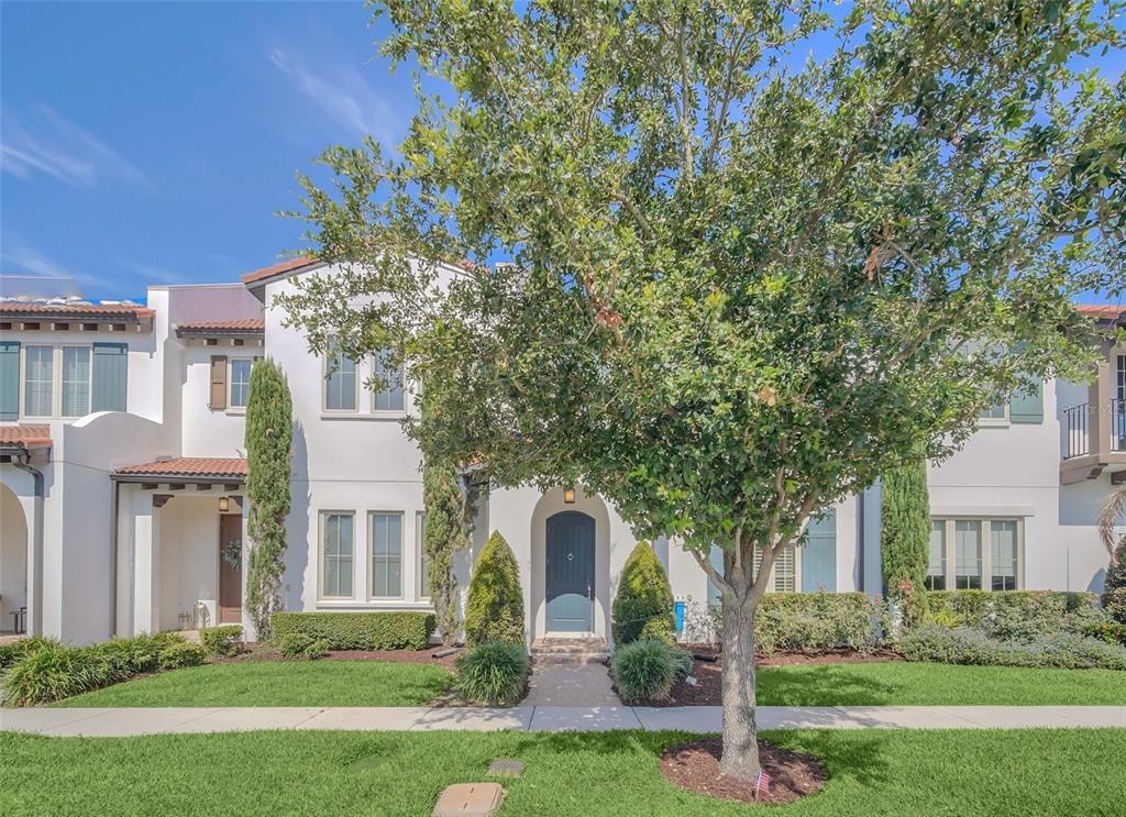 8878 Bismarck Palm Dr - 8878 Bismarck Palm Dr, Winter Garden, FL 34787 Luxury Property | Jose Angel Pina