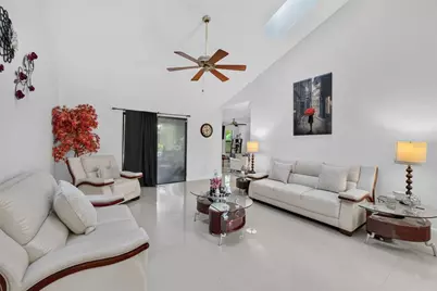 2144 Majestic Woods Boulevard, Apopka, FL 32712 - Photo 3
