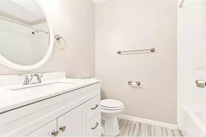 2324 Oakdale Street S, Saint Petersburg, FL 33705 - Photo 11