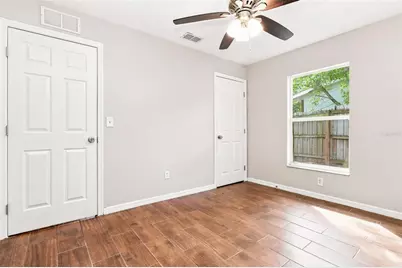 2324 Oakdale Street S, Saint Petersburg, FL 33705 - Photo 15