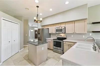 237 Strathmore Circle, Kissimmee, FL 34744 - Photo 17
