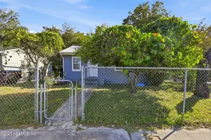1305 Melson Ave, Jacksonville, FL 32254 - Photo 23