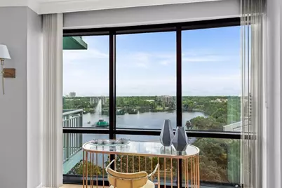 322 E Central Boulevard #901, Orlando, FL 32801 - Photo 15