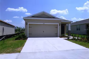 5039 Stokes Wy, Wildwood, FL 34785 - Photo 1
