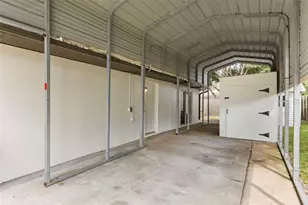 121 Oak Ridge Ave, Edgewater, FL 32132 - Photo 5