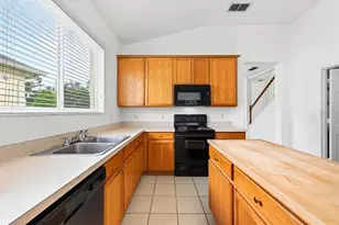 13424 Hopkinton Ct, Windermere, FL 34786 - Photo 9