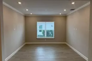 7716 Moonbeam Ave, Sarasota, FL 34241 - Photo 5