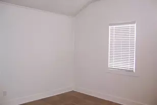 2011 Carrington Dr, Orlando, FL 32807 - Photo 17