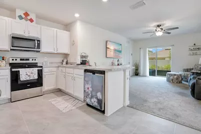 2763 Swooping Sparrow Drive, Saint Cloud, FL 34773 - Photo 11