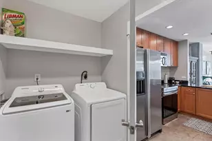 525 E Jackson St, Orlando, FL 32801 - Photo 35