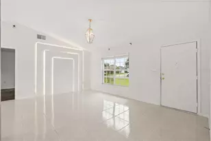 605 Tamarin Ln, Kissimmee, FL 34759 - Photo 13