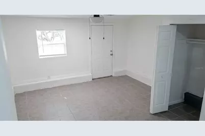210 S 15th Street, Palatka, FL 32177 - Photo 5